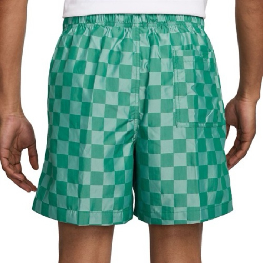 Men's Nike Club Woven Flow Check Shorts